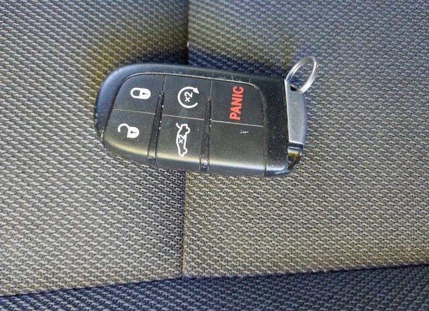 Photo 11 of 2020 Dodge Charger SXT RWD (VIN 2C3CDXBG4LH136270)