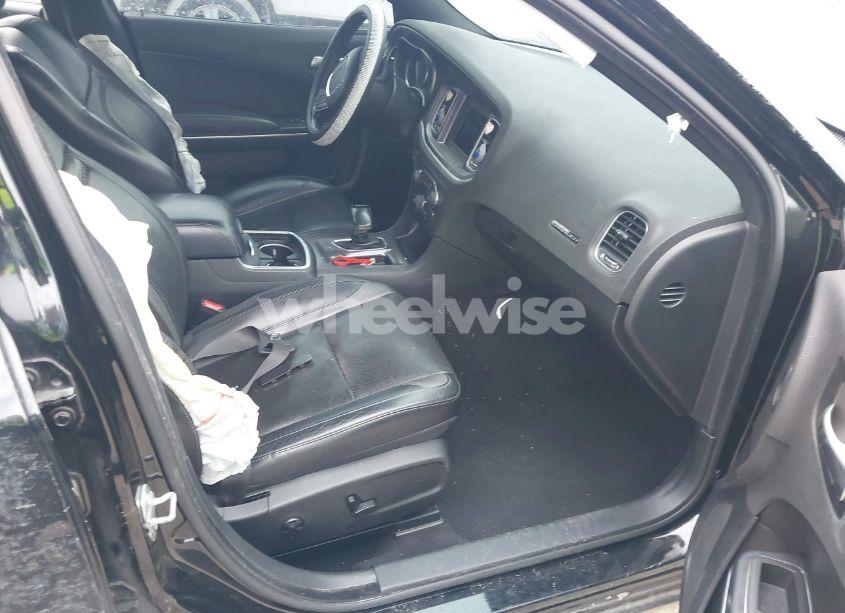 Photo 5 of 2020 Dodge Charger SXT RWD (VIN 2C3CDXBG4LH144790)