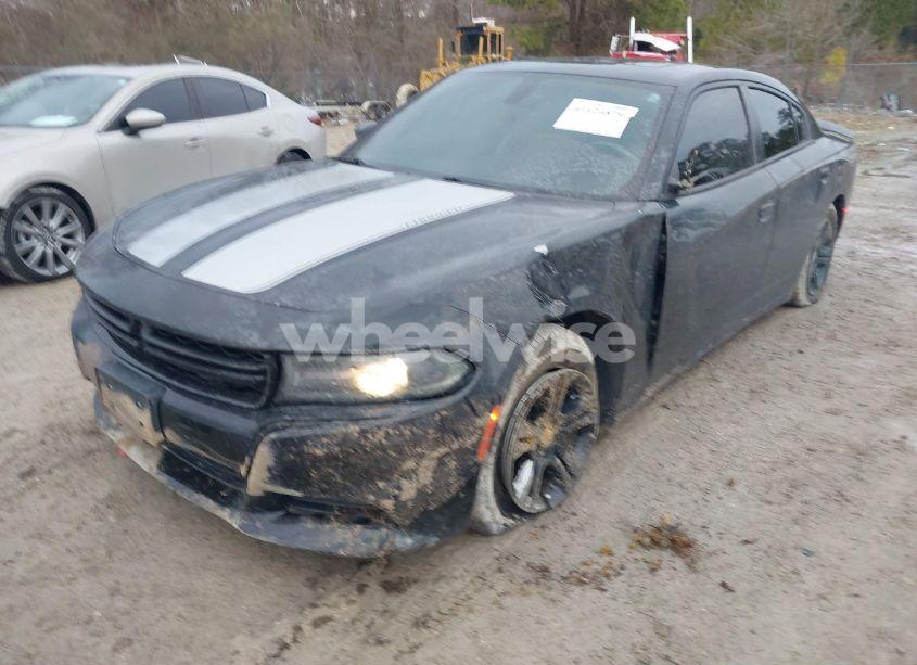 Photo 6 of 2020 Dodge Charger SXT RWD (VIN 2C3CDXBG4LH144790)