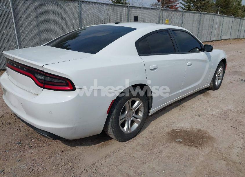 Photo 4 of 2020 Dodge Charger SXT RWD (VIN 2C3CDXBG4LH213896)