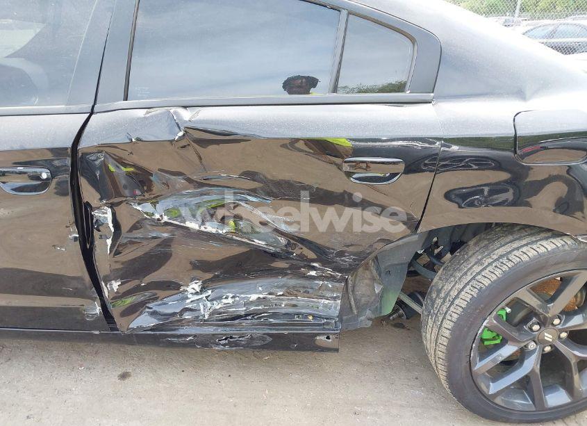 Photo 6 of 2021 Dodge Charger SXT RWD (VIN 2C3CDXBG4MH591945)