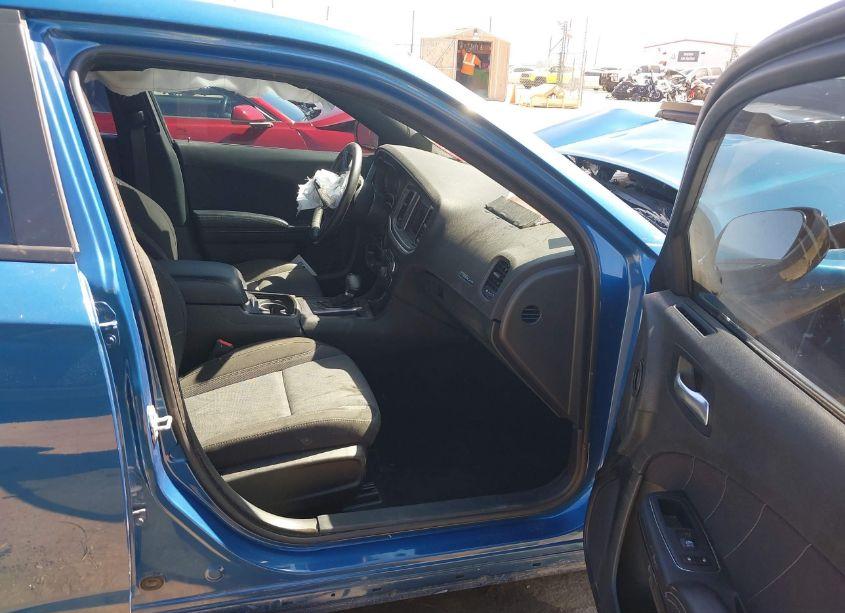 Photo 5 of 2021 Dodge Charger SXT RWD (VIN 2C3CDXBG4MH616388)