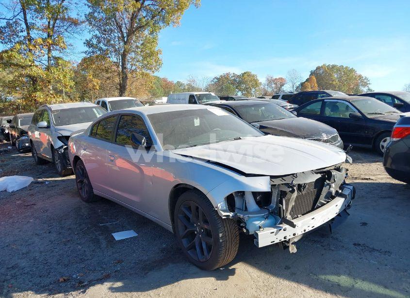 2022 Dodge Charger SXT RWD (VIN 2C3CDXBG4NH220639) main photo