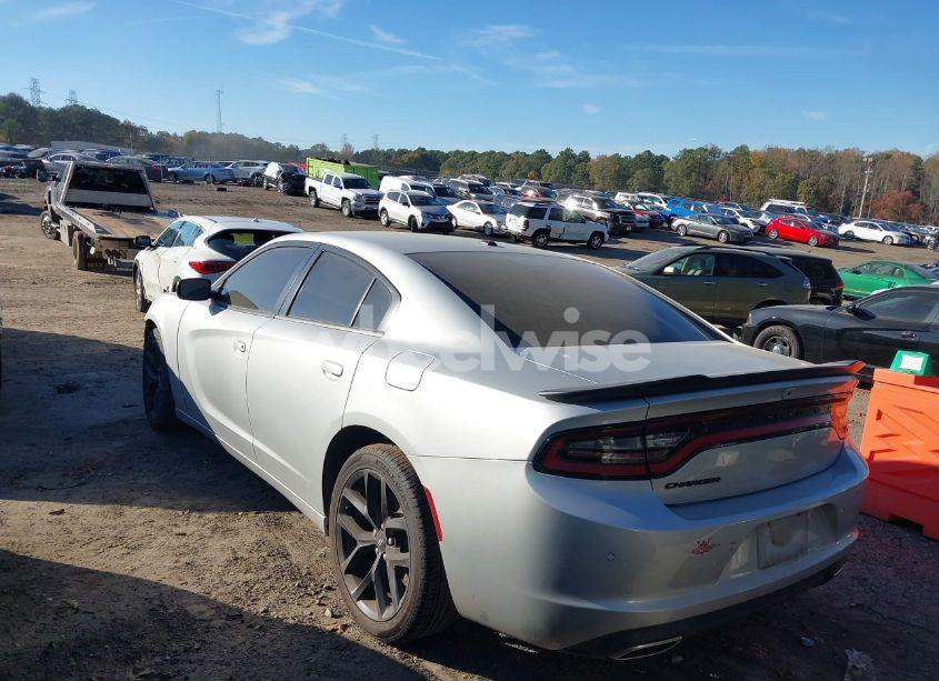 Photo 3 of 2022 Dodge Charger SXT RWD (VIN 2C3CDXBG4NH220639)