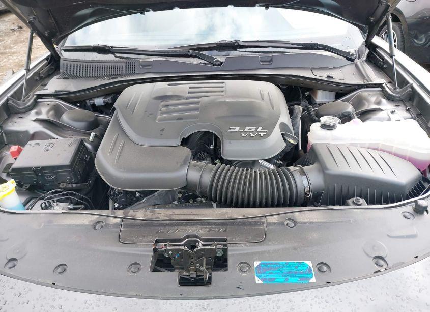 Photo 10 of 2023 Dodge Charger SXT (VIN 2C3CDXBG4PH563745)