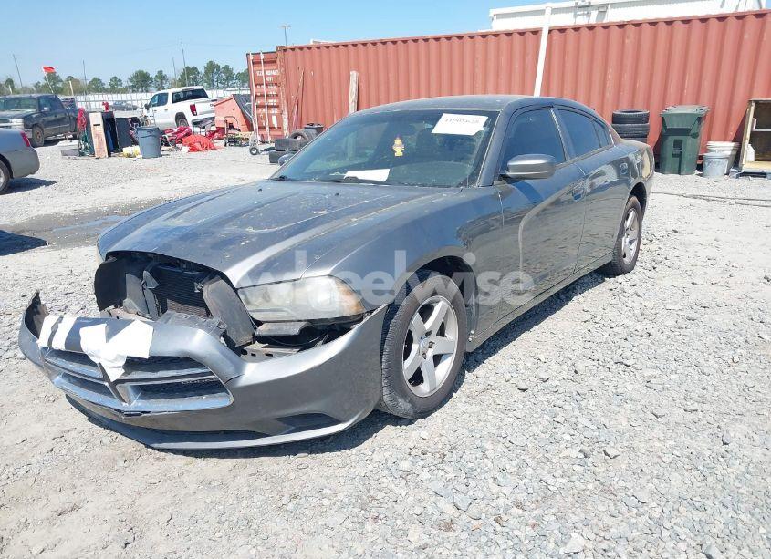 Photo 2 of 2012 Dodge Charger SE (VIN 2C3CDXBG5CH111152)