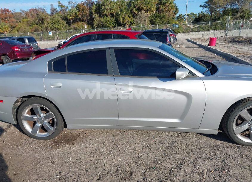 Photo 13 of 2012 Dodge Charger SE (VIN 2C3CDXBG5CH111751)