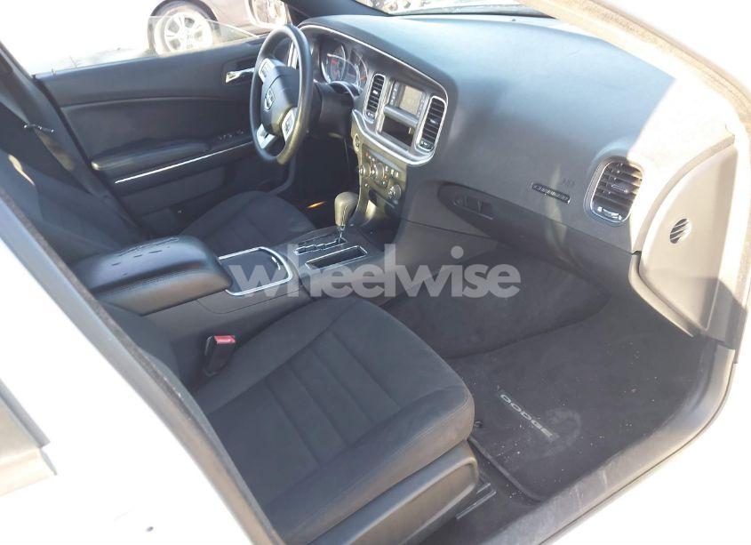 Photo 5 of 2013 Dodge Charger SE (VIN 2C3CDXBG5DH532208)