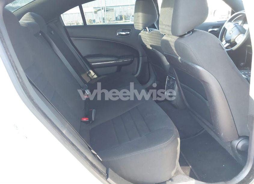 Photo 8 of 2013 Dodge Charger SE (VIN 2C3CDXBG5DH532208)