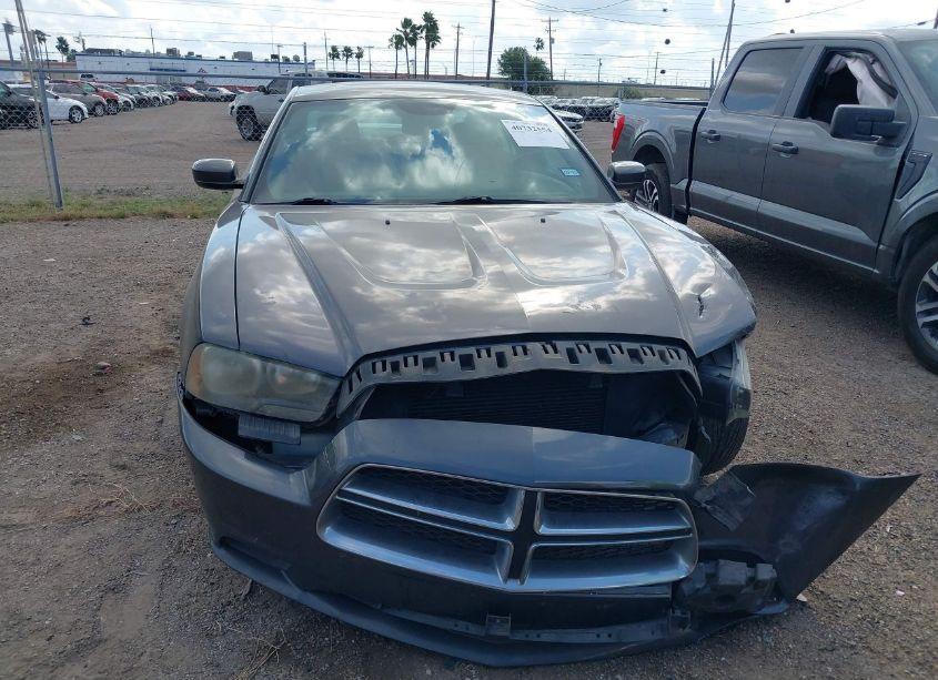 Photo 12 of 2013 Dodge Charger SE (VIN 2C3CDXBG5DH737494)