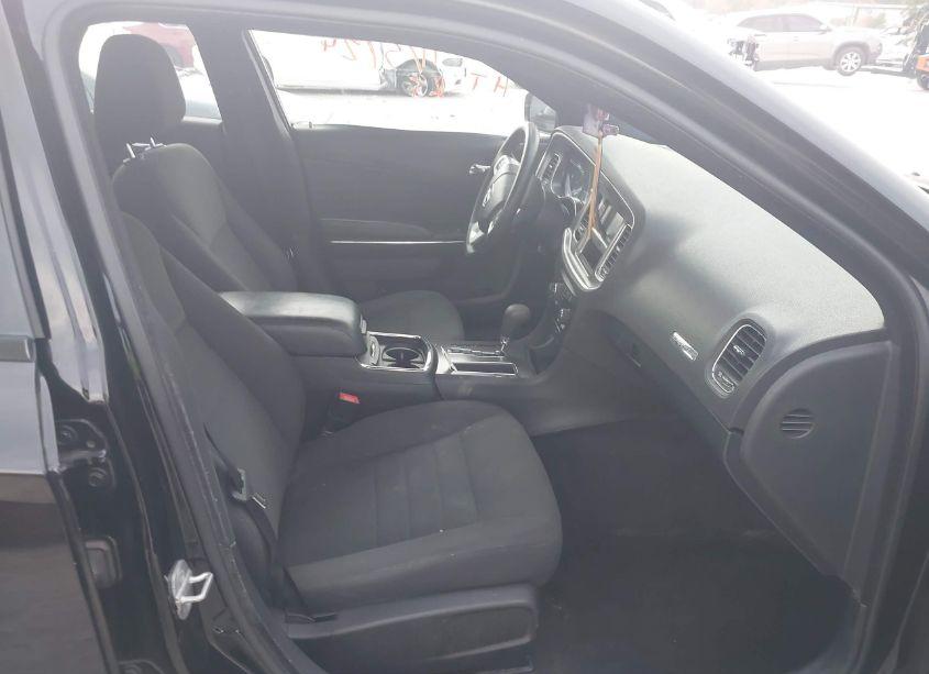 Photo 5 of 2014 Dodge Charger SE (VIN 2C3CDXBG5EH150102)
