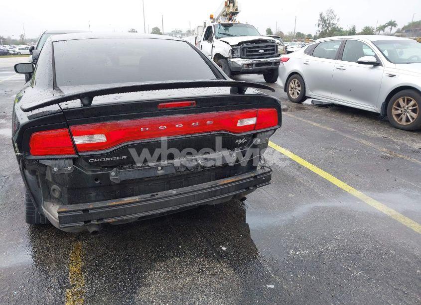 Photo 6 of 2014 Dodge Charger SE (VIN 2C3CDXBG5EH150441)