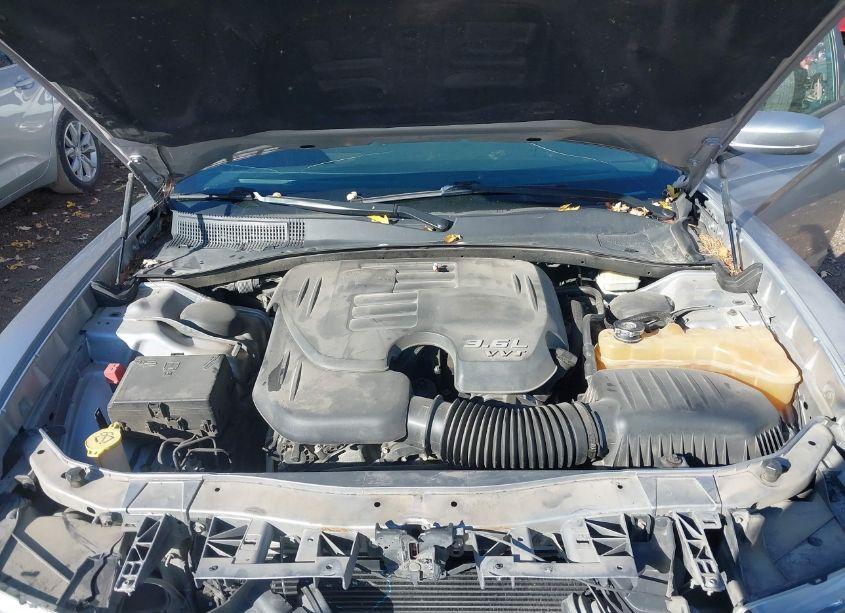 Photo 10 of 2014 Dodge Charger SE (VIN 2C3CDXBG5EH170396)