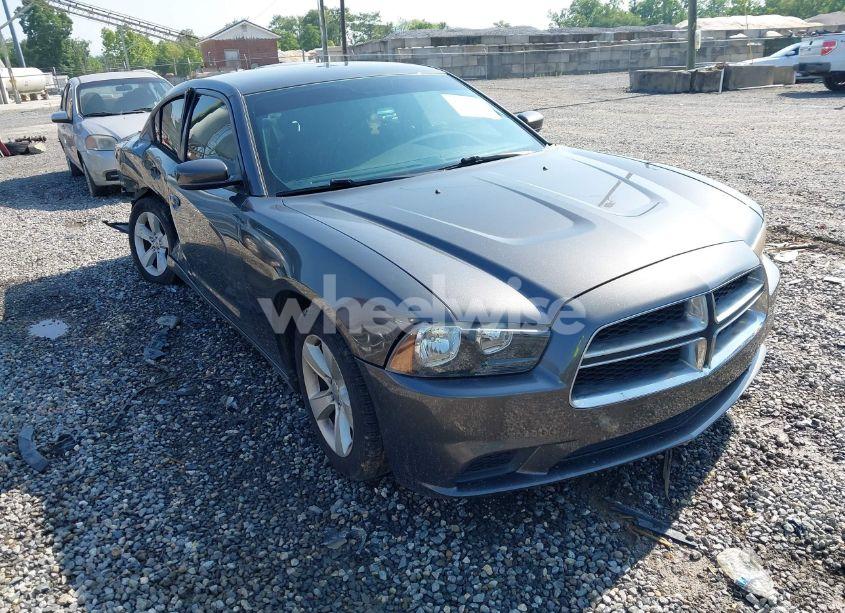 2014 Dodge Charger SE (VIN 2C3CDXBG5EH192933) main photo