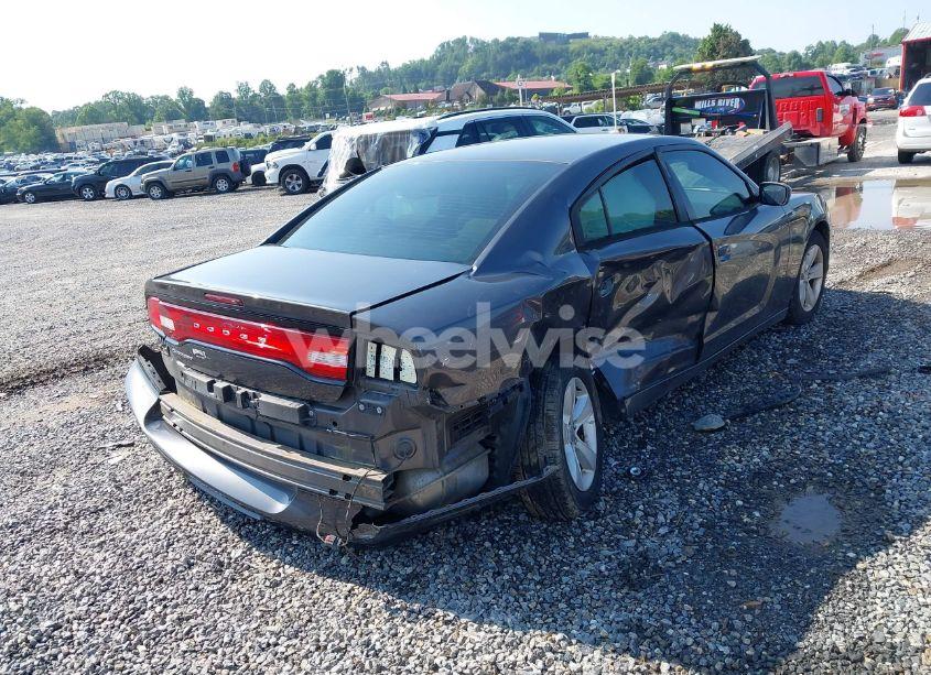 Photo 4 of 2014 Dodge Charger SE (VIN 2C3CDXBG5EH192933)