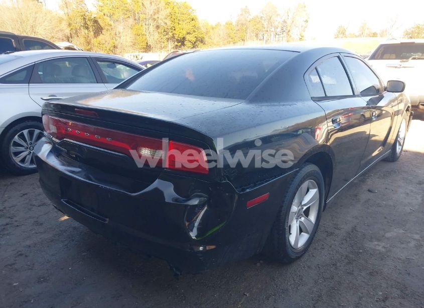 Photo 4 of 2014 Dodge Charger SE (VIN 2C3CDXBG5EH213859)