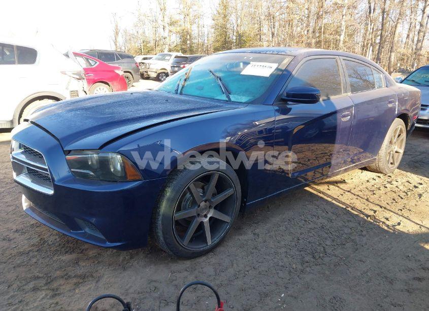 Photo 2 of 2014 Dodge Charger SE (VIN 2C3CDXBG5EH279697)