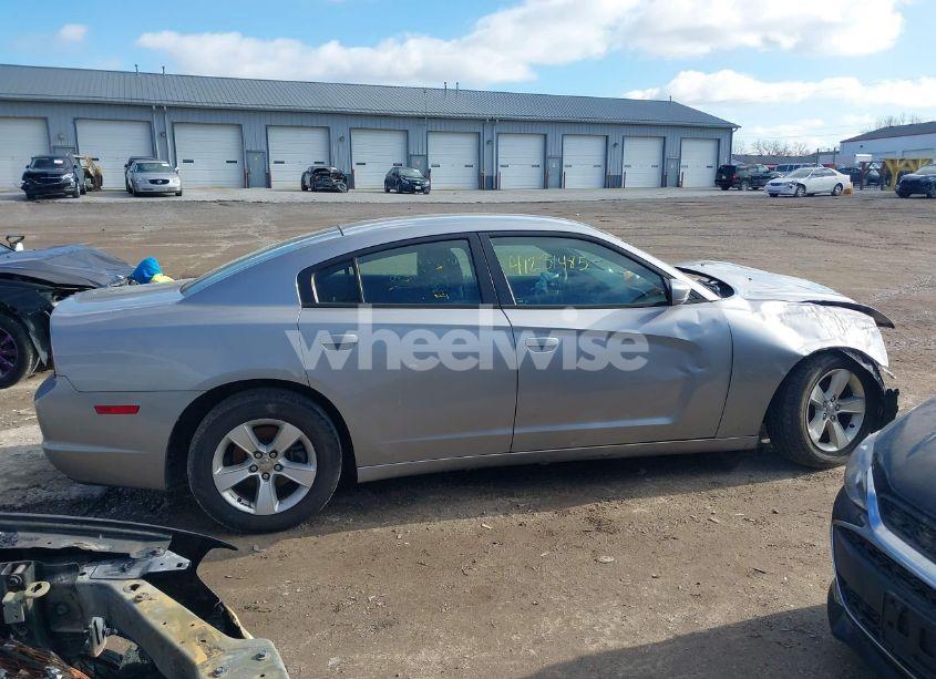 Photo 13 of 2014 Dodge Charger SE (VIN 2C3CDXBG5EH284818)