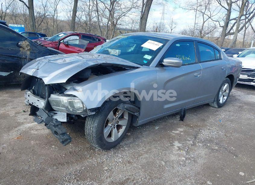 Photo 2 of 2014 Dodge Charger SE (VIN 2C3CDXBG5EH284818)