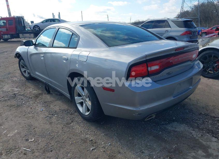 Photo 3 of 2014 Dodge Charger SE (VIN 2C3CDXBG5EH284818)