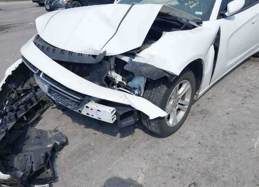 Photo 6 of 2015 Dodge Charger SE (VIN 2C3CDXBG5FH790523)