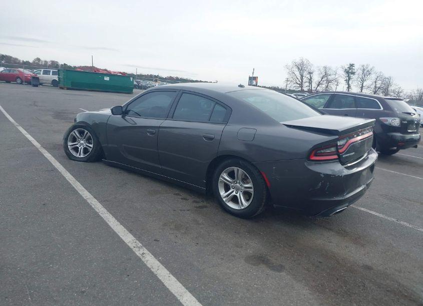 Photo 3 of 2015 Dodge Charger SE (VIN 2C3CDXBG5FH795320)