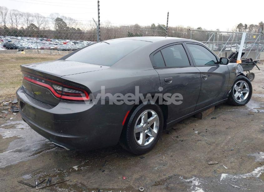 Photo 4 of 2015 Dodge Charger SE (VIN 2C3CDXBG5FH836979)