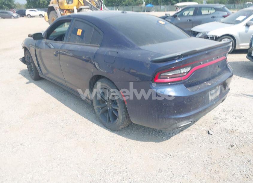 Photo 3 of 2016 Dodge Charger SE (VIN 2C3CDXBG5GH216067)