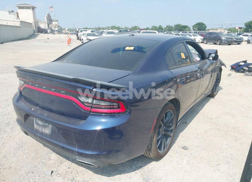 Photo 4 of 2016 Dodge Charger SE (VIN 2C3CDXBG5GH216067)