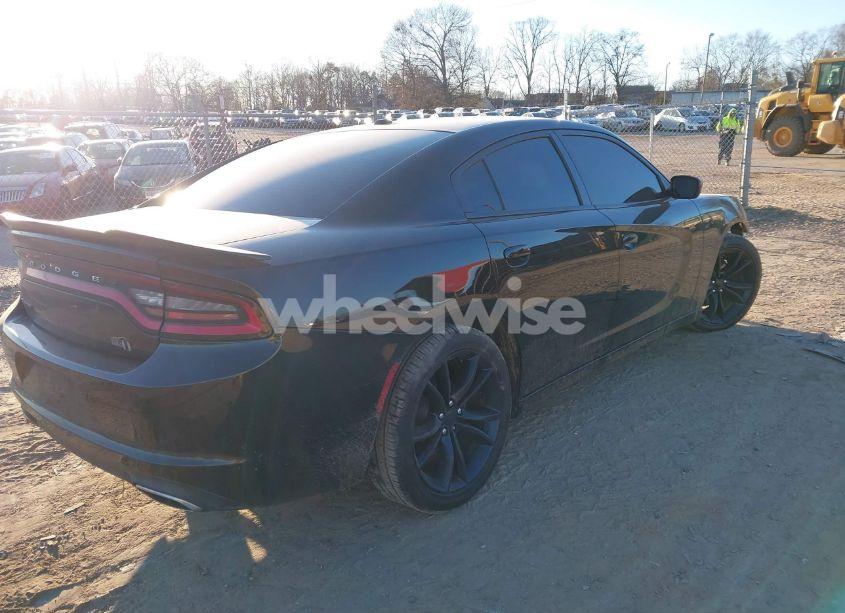 Photo 4 of 2016 Dodge Charger SE (VIN 2C3CDXBG5GH267150)