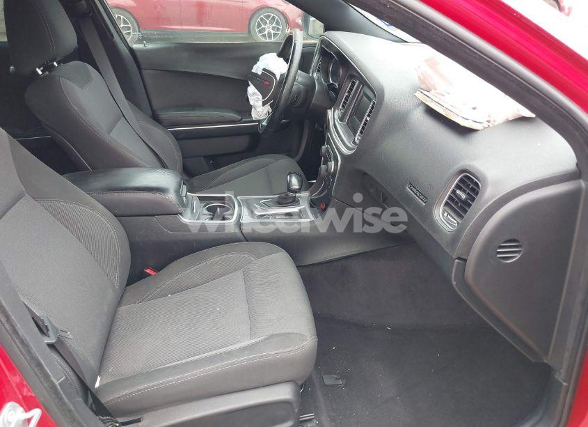 Photo 5 of 2017 Dodge Charger SE RWD (VIN 2C3CDXBG5HH581415)