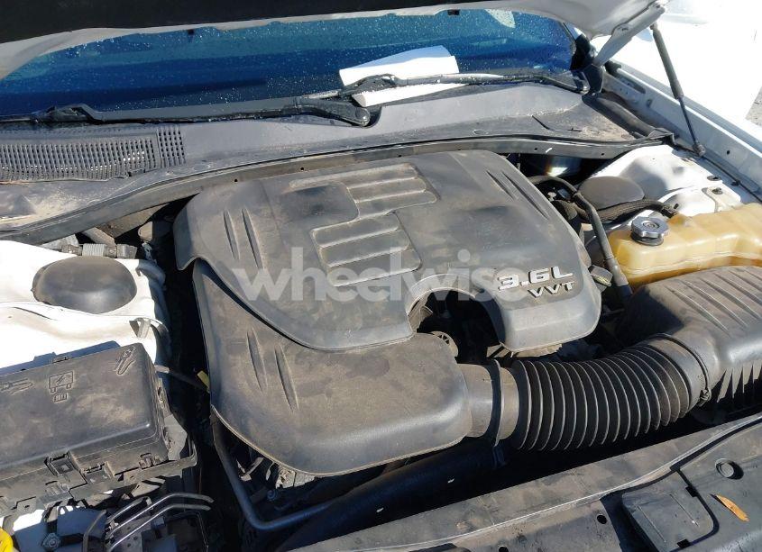 Photo 10 of 2017 Dodge Charger SE RWD (VIN 2C3CDXBG5HH657232)