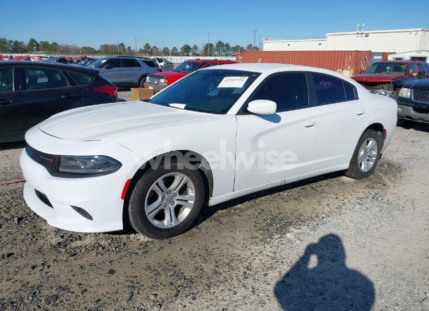 Photo 2 of 2017 Dodge Charger SE RWD (VIN 2C3CDXBG5HH657232)