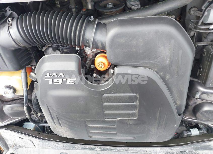 Photo 10 of 2019 Dodge Charger SXT RWD (VIN 2C3CDXBG5KH599937)