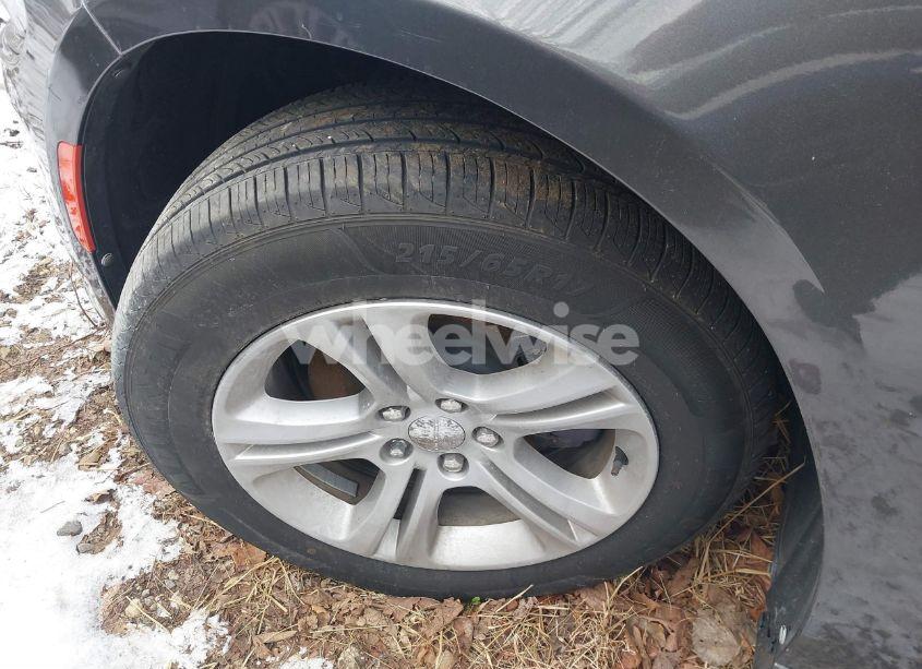 Photo 12 of 2019 Dodge Charger SXT RWD (VIN 2C3CDXBG5KH599937)