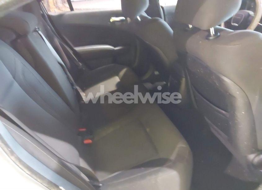 Photo 8 of 2019 Dodge Charger SXT RWD (VIN 2C3CDXBG5KH615473)