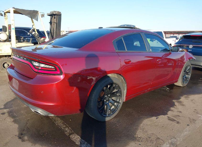 Photo 4 of 2019 Dodge Charger SXT RWD (VIN 2C3CDXBG5KH636372)