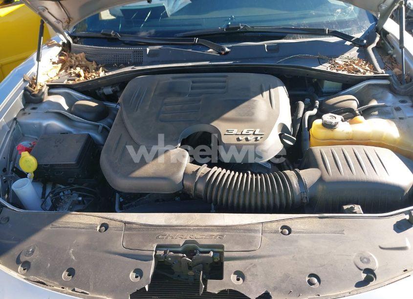 Photo 10 of 2019 Dodge Charger SXT RWD (VIN 2C3CDXBG5KH647162)