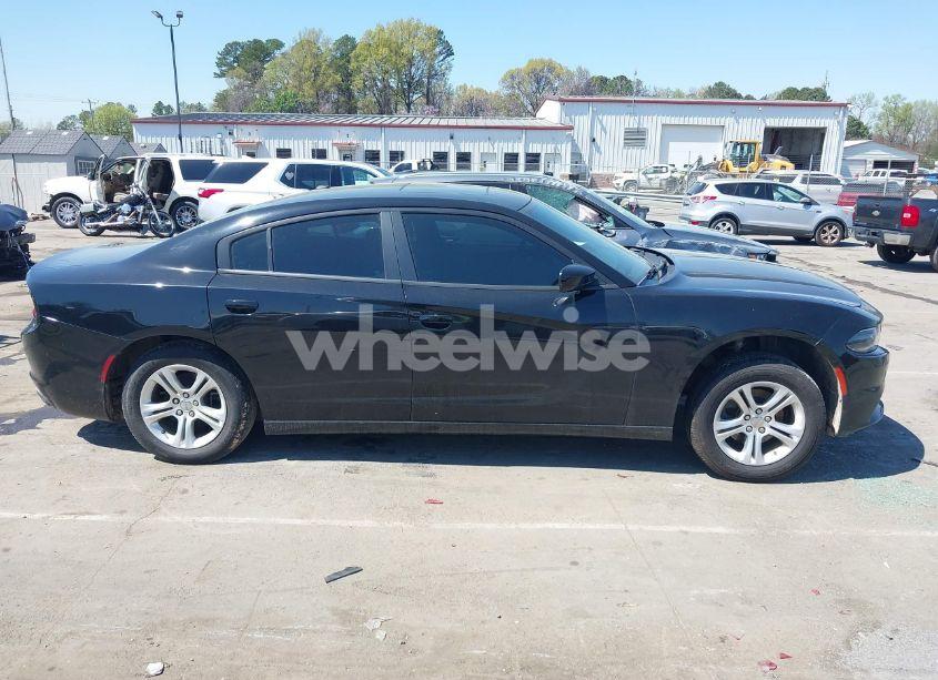 Photo 14 of 2019 Dodge Charger SXT RWD (VIN 2C3CDXBG5KH713354)