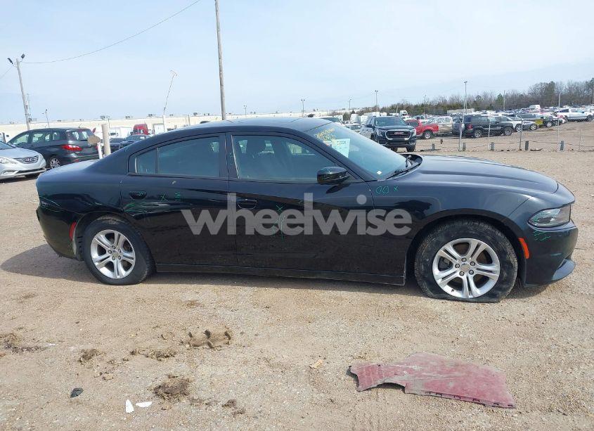 Photo 13 of 2019 Dodge Charger SXT RWD (VIN 2C3CDXBG5KH728095)