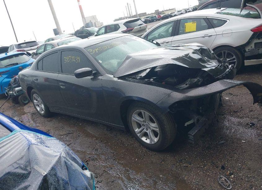 2019 Dodge Charger SXT RWD (VIN 2C3CDXBG5KH748315) main photo