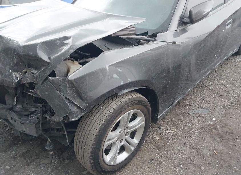 Photo 18 of 2019 Dodge Charger SXT RWD (VIN 2C3CDXBG5KH748315)