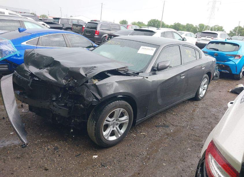Photo 2 of 2019 Dodge Charger SXT RWD (VIN 2C3CDXBG5KH748315)