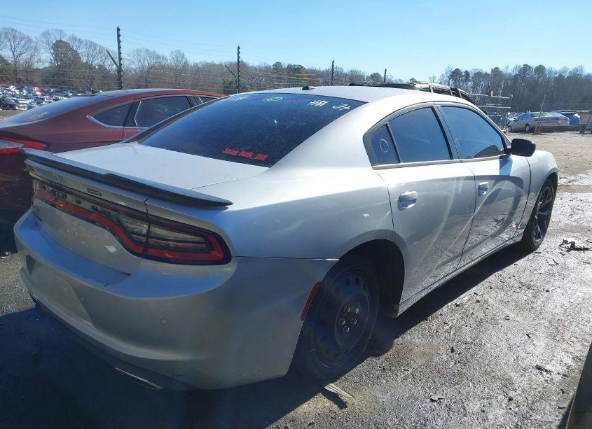 Photo 4 of 2020 Dodge Charger SXT RWD (VIN 2C3CDXBG5LH245398)
