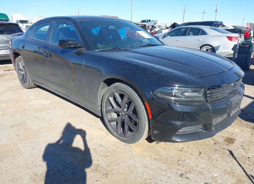 2021 Dodge Charger SXT RWD (VIN 2C3CDXBG5MH533911) main photo