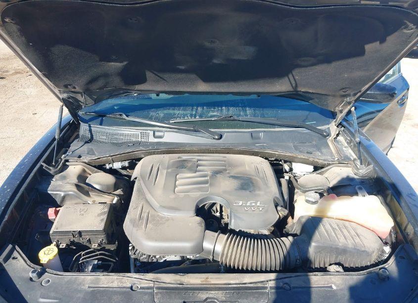 Photo 10 of 2021 Dodge Charger SXT RWD (VIN 2C3CDXBG5MH533911)