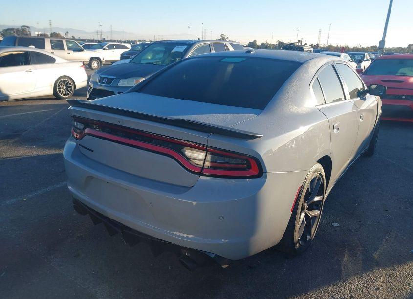 Photo 4 of 2021 Dodge Charger SXT RWD (VIN 2C3CDXBG5MH562373)
