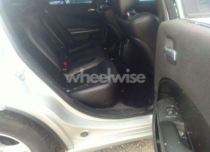 Photo 8 of 2021 Dodge Charger SXT RWD (VIN 2C3CDXBG5MH642871)