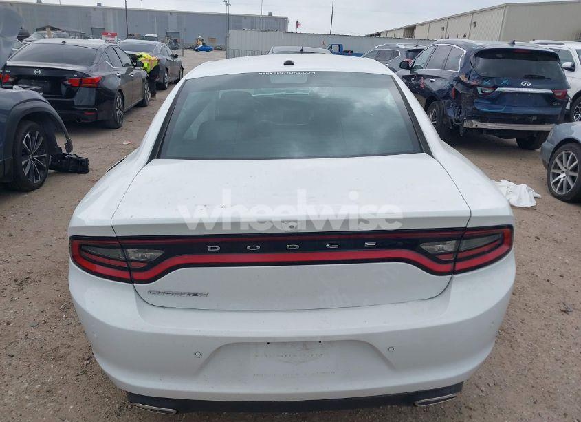 Photo 16 of 2021 Dodge Charger SXT RWD (VIN 2C3CDXBG5MH643227)