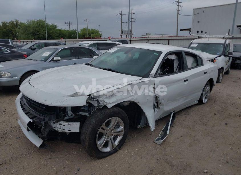Photo 2 of 2021 Dodge Charger SXT RWD (VIN 2C3CDXBG5MH643227)
